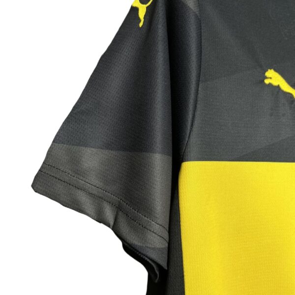 Borussia Dortmund Visita 24/25 - Imagen 4