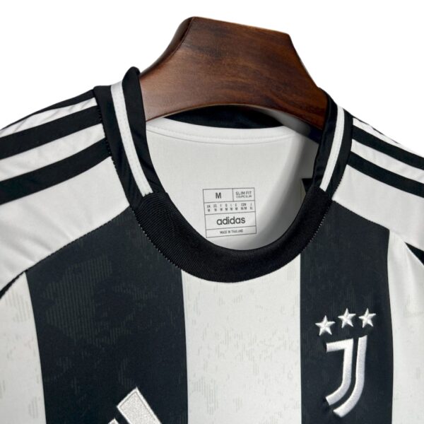 Juventus Local 24/25 - Imagen 3
