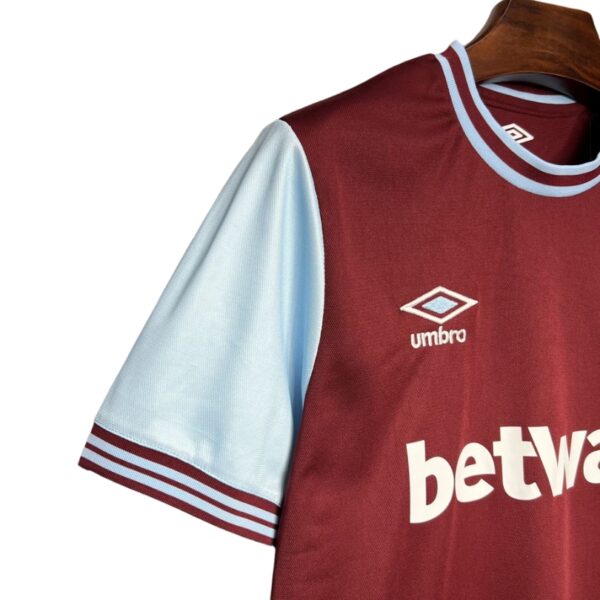 West Ham United Local 24/25 - Imagen 3