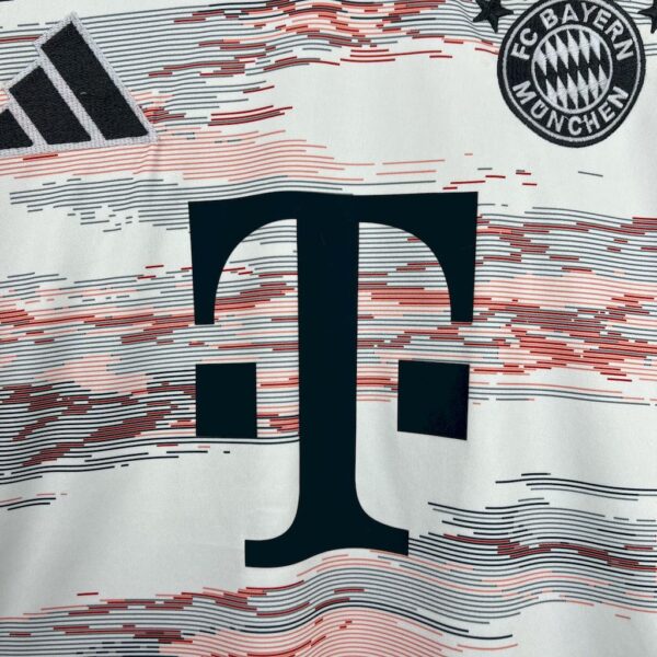 Bayern Munich Visita 25/26 - Imagen 2