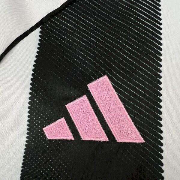 Juventus Local 25/26 - Imagen 2